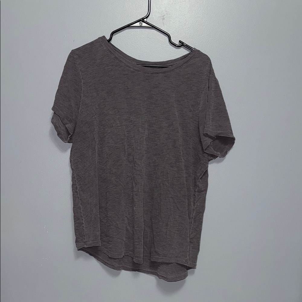 Gray Old Navy Tee